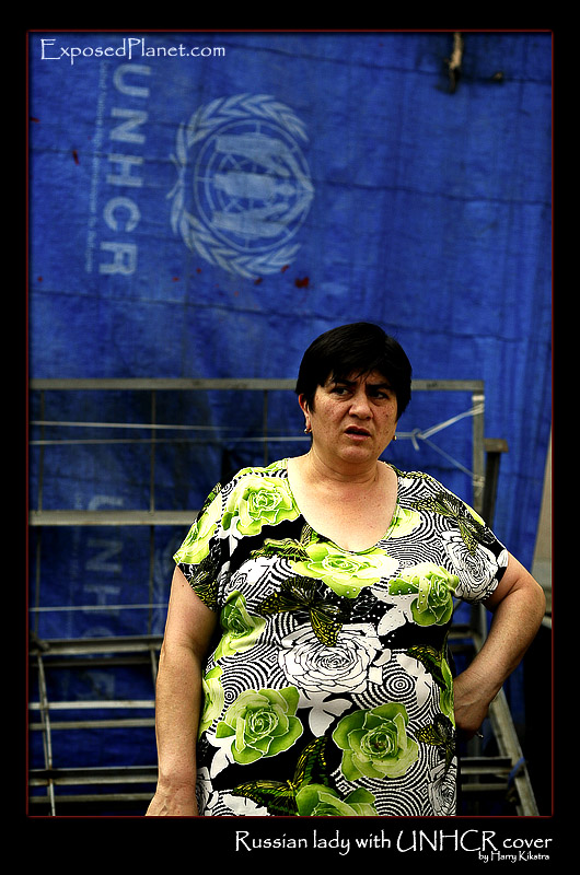 Russian lady on the market with UNHCR cover