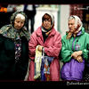 Photo of Babushkas waiting for coins on ExposedPlanet.com