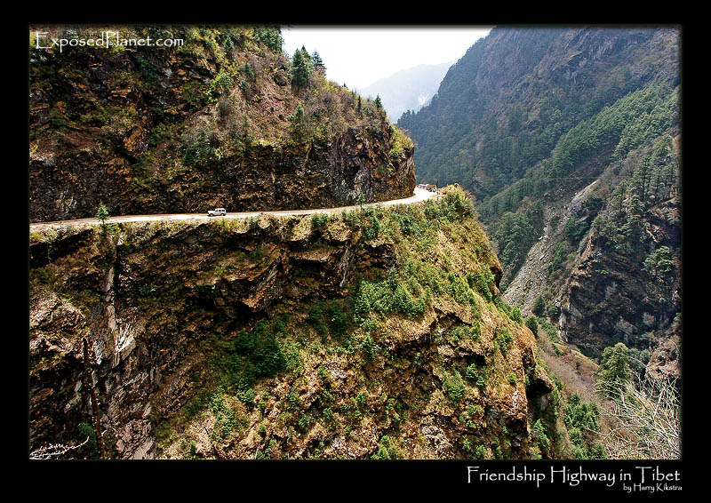 Friendship highway towards the Tibetan Plateau